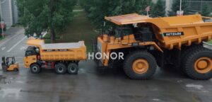 Ultra-durabilitatea HONOR Magic8 Lite, demonstrată de HONOR în teste extreme